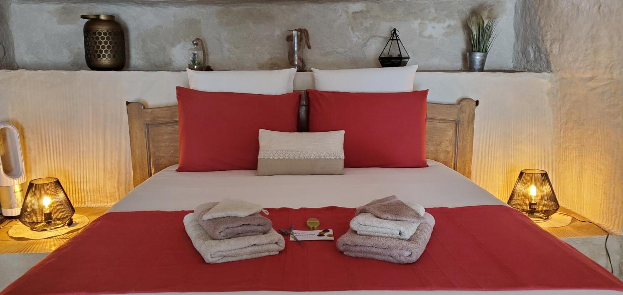 Bed and Breakfast Moulin De Bonfilhon Cornillon-Confoux Exteriér fotografie
